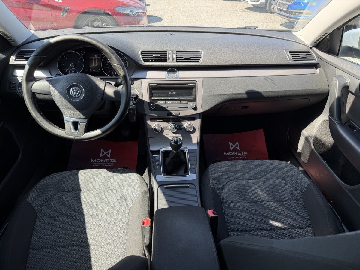 Volkswagen Passat Kombi 2,0 l 103 kw