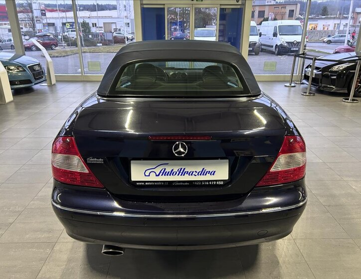 Mercedes-Benz CLK 11