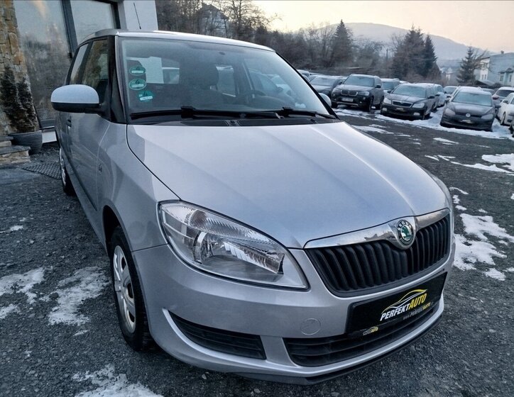 Škoda Fabia Hatchback 1,2 l 44 kw