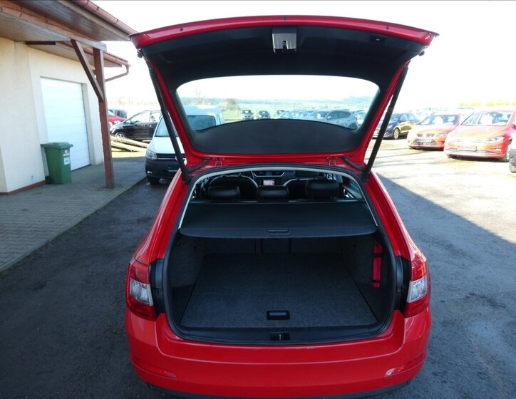 Škoda Octavia Kombi 1,6 l 77 kw