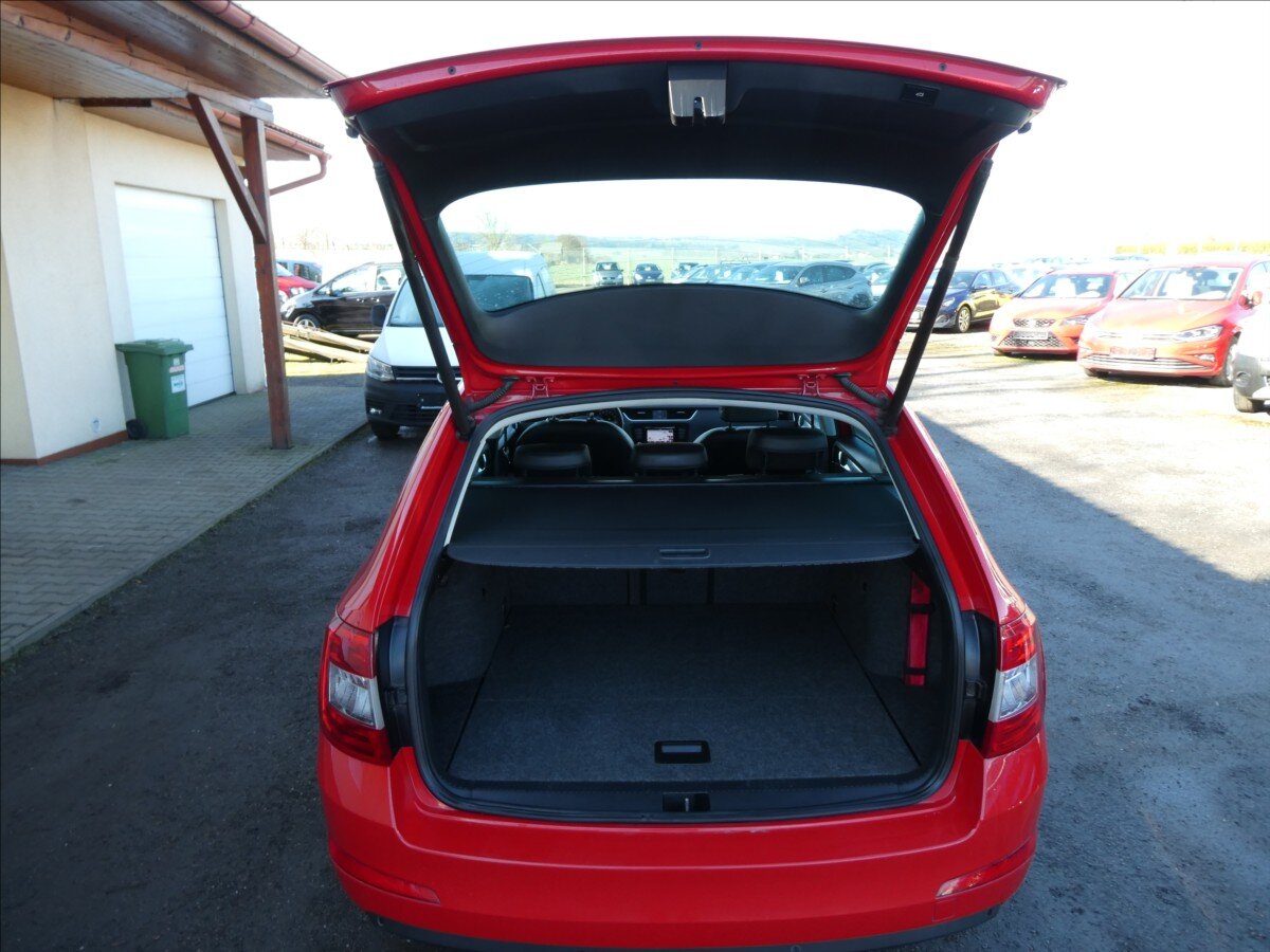 Škoda Octavia Kombi 1,6 l 77 kw