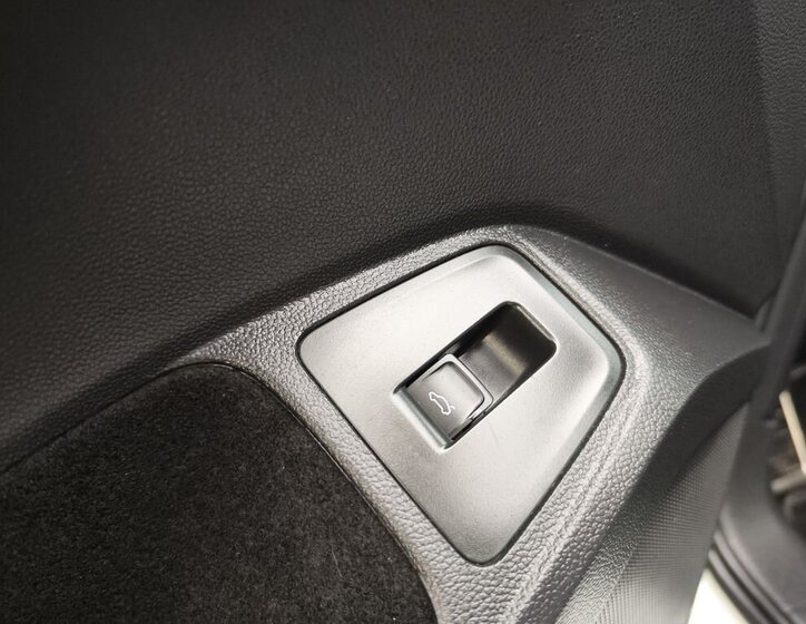 Volkswagen Tiguan SUV 2,0 l 147 kw