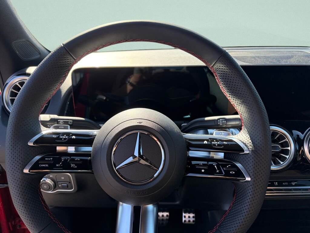 Mercedes-Benz GLB SUV / Terénní 1,5 l 120 kw