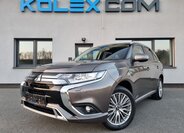 Mitsubishi Outlander SUV 2,4 l 165 kw