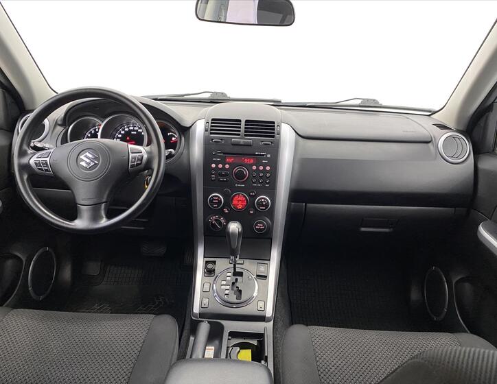 Suzuki Grand Vitara 9