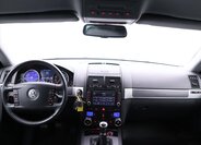Volkswagen Touareg SUV / Terénní 3,0 l 176 kw