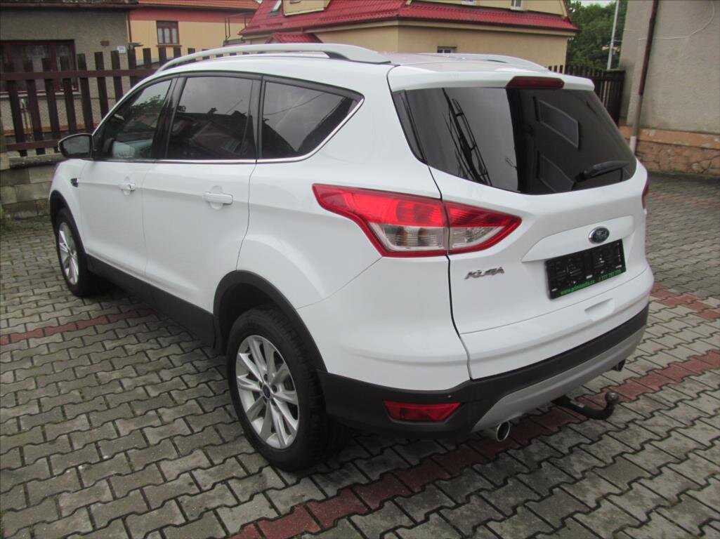 Ford Kuga SUV / Terénní 2,0 l 110 kw