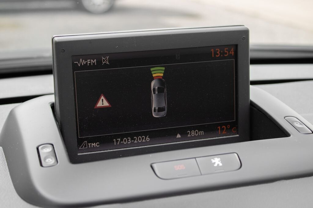 Peugeot 5008 SUV / Terénní 2,0 l 110 kw