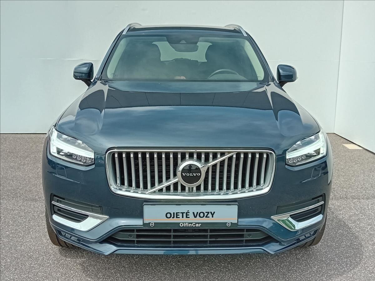 Volvo XC90 SUV / Terénní 2,0 l 173 kw