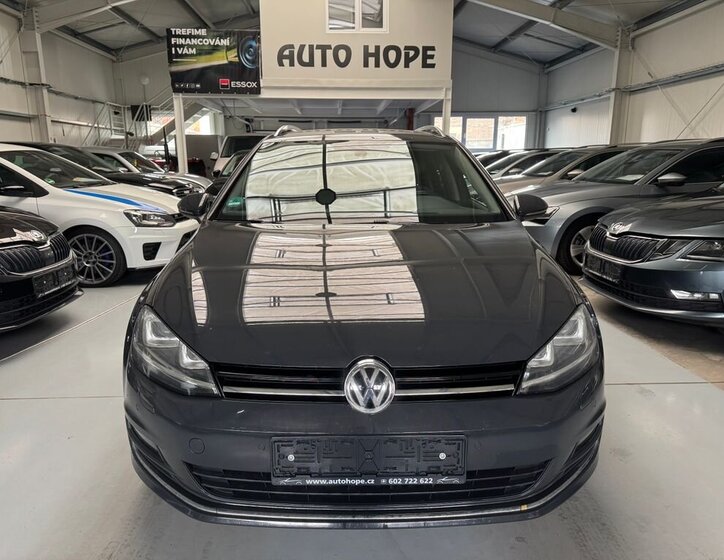 Volkswagen Golf Kombi 2,0 l 110 kw