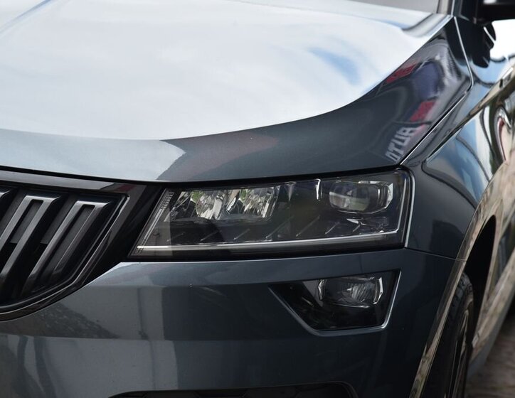 Škoda Karoq SUV / Terénní 1,5 l 110 kw