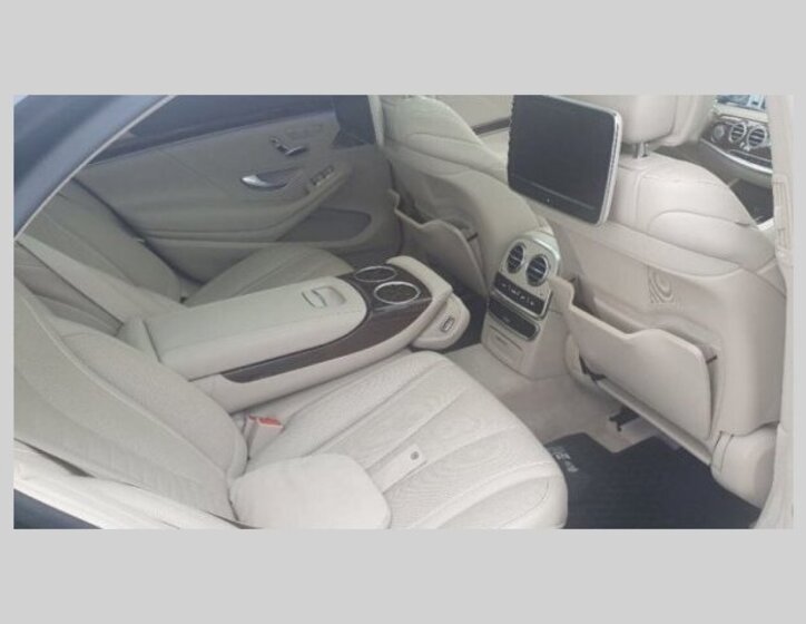 Mercedes-Benz Ostatní Sedan 3,0 l 190 kw