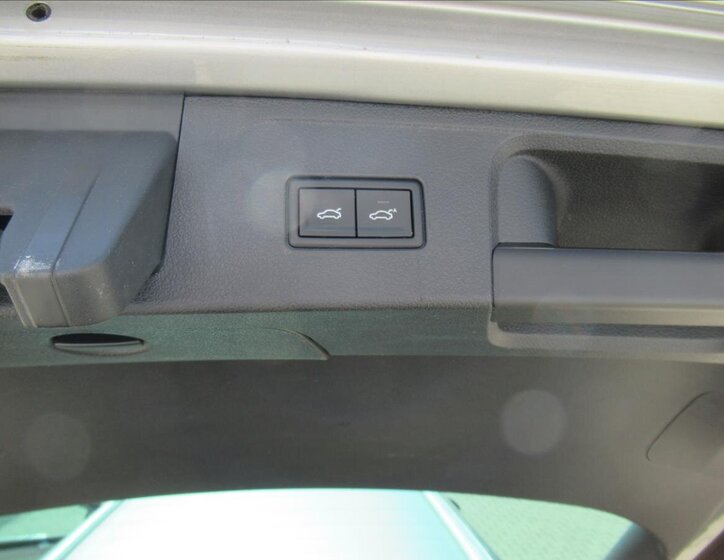 Volkswagen Passat Kombi 2,0 l 140 kw