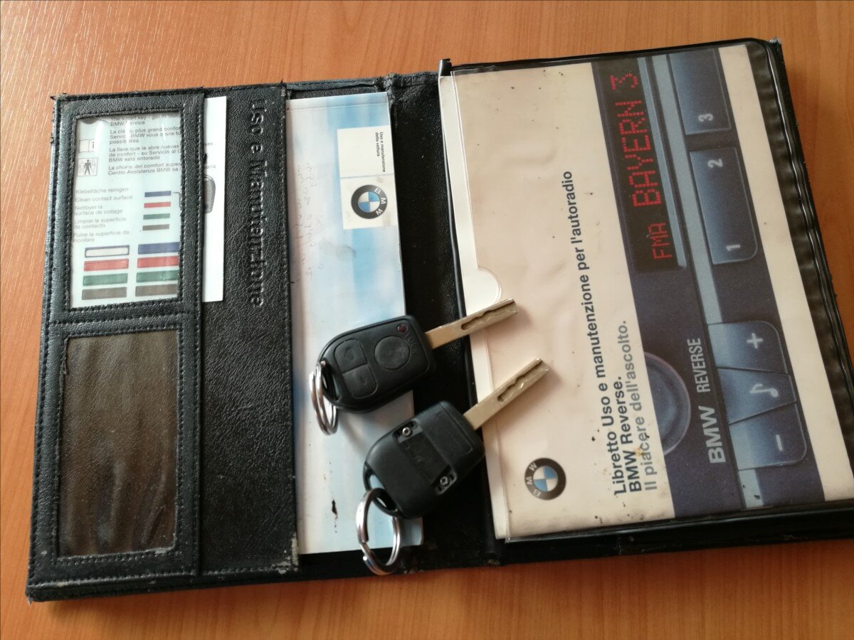 BMW Řada 3 Sedan / Limuzína 2,0 l 100 kw