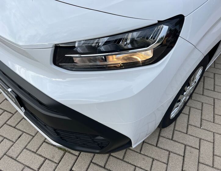 Toyota ProAce City Verso 10