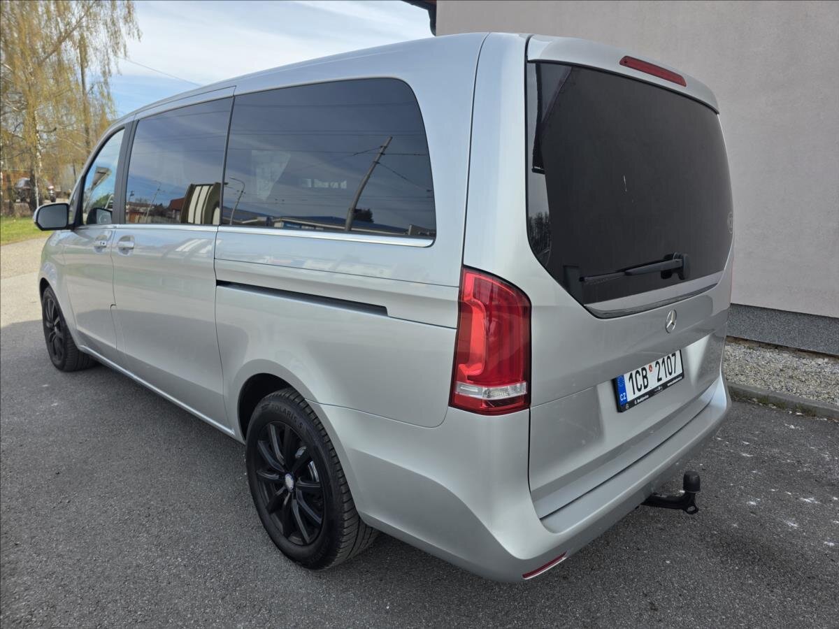 Mercedes-Benz Třídy V Kombi 2,1 l 140 kw