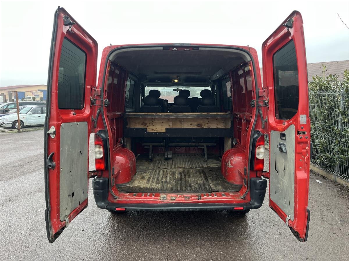Renault Master Skříň 2,5 l 74 kw