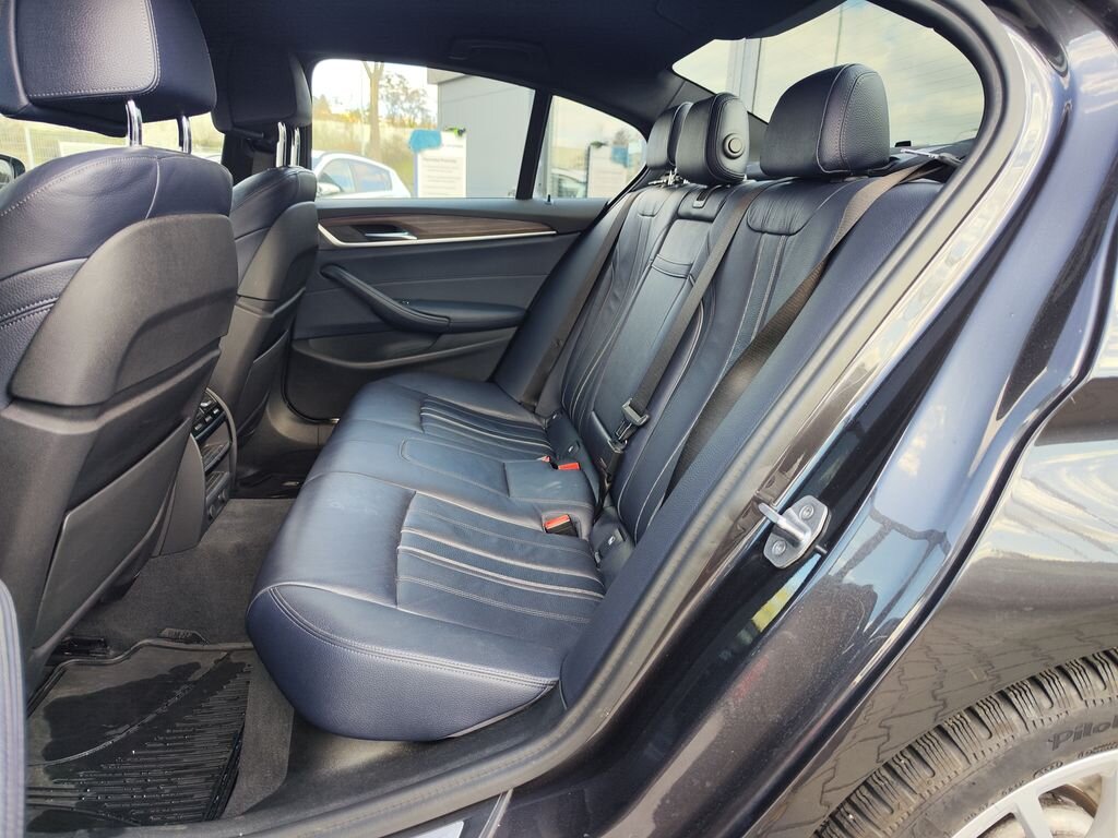 BMW Řada 5 Sedan / Limuzína 3,0 l 250 kw