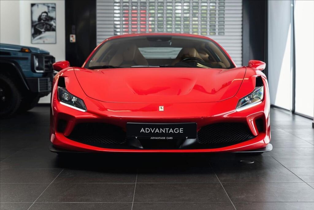 Ferrari Ostatní Kupé 3,9 l 530 kw