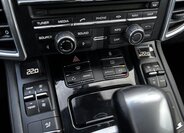 Porsche Cayenne SUV / Terénní 3,0 l 155 kw