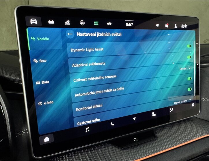 Škoda Kodiaq SUV / Terénní 1,5 l 150 kw