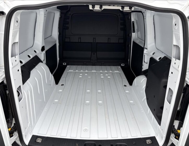 Ford Transit Connect Skříň 1,5 l 110 kw