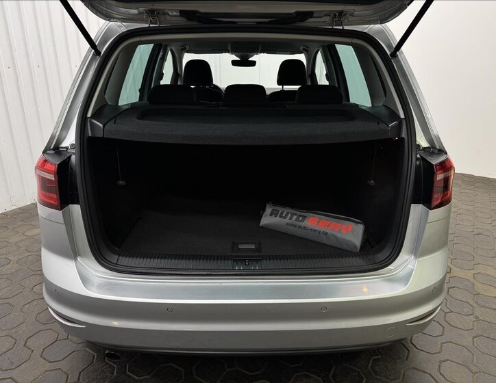 Volkswagen Golf Sportsvan MPV 1,6 l 81 kw