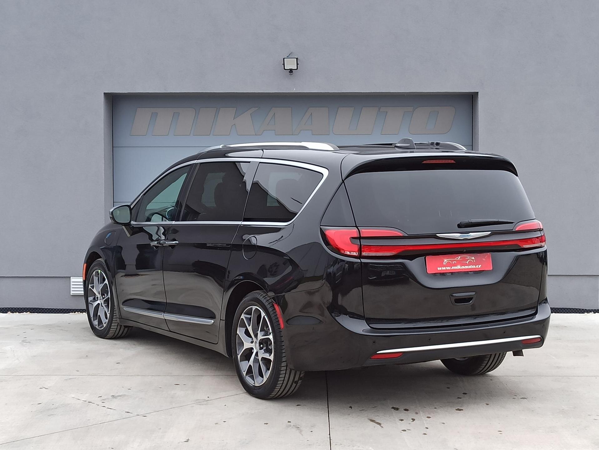 Chrysler Pacifica