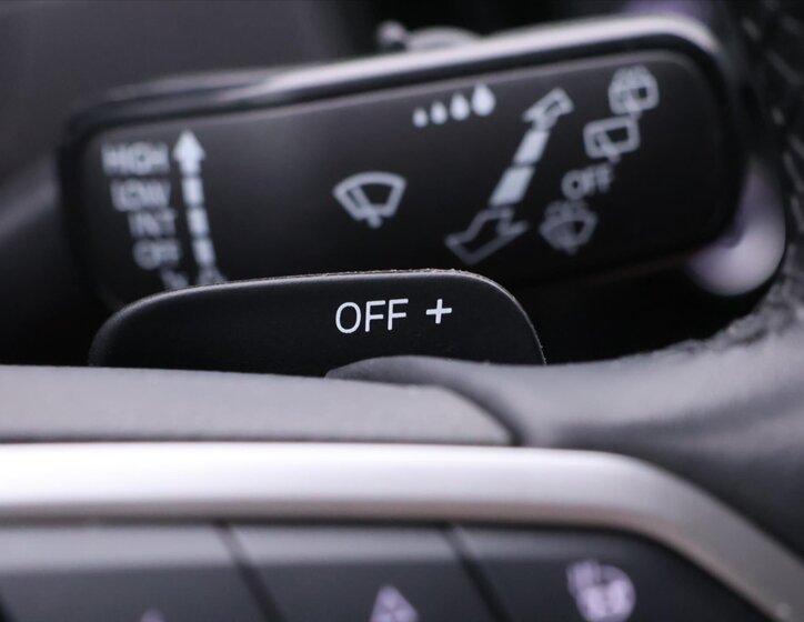 Volkswagen Passat Kombi 1,5 l 110 kw