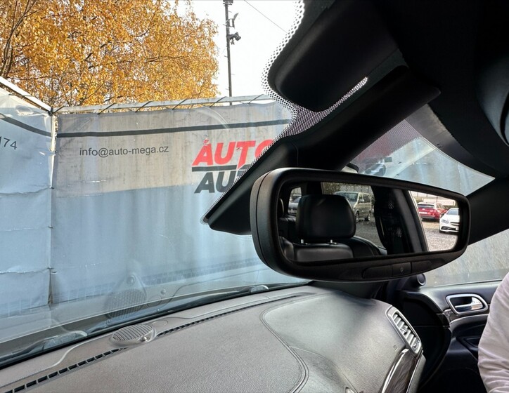 Jeep Grand Cherokee 35