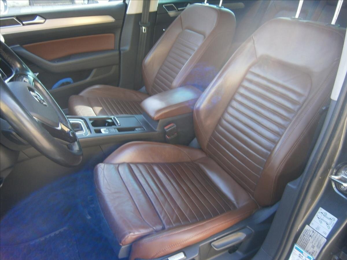 Volkswagen Passat Kombi 2,0 l 110 kw