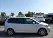 Volkswagen Touran 10