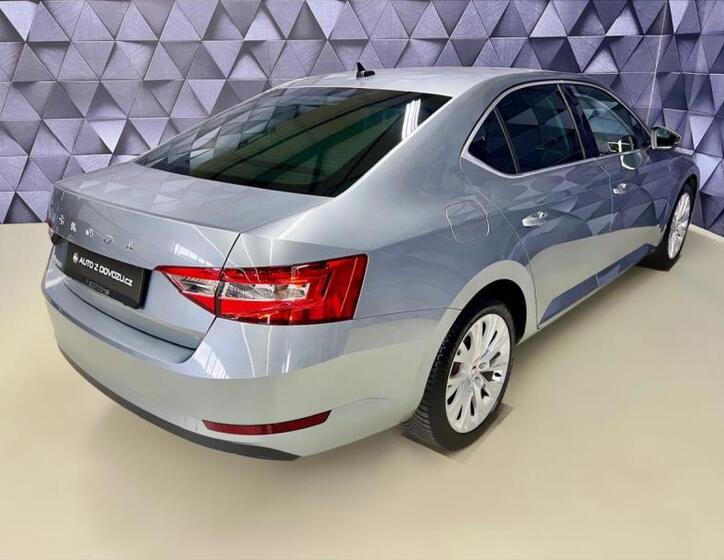 Škoda Superb 7