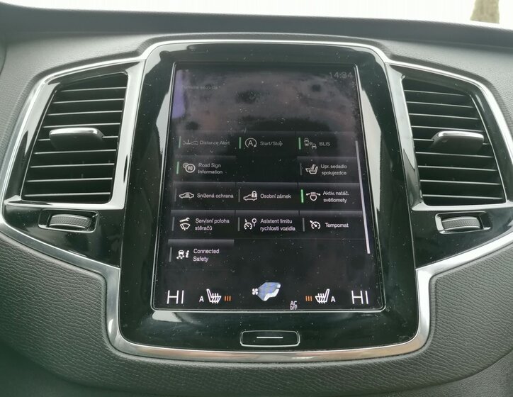 Volvo XC90 Kombi 2,0 l 165 kw