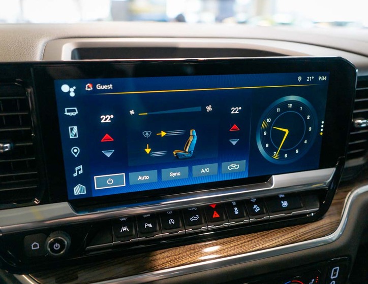 Chevrolet Silverado 28