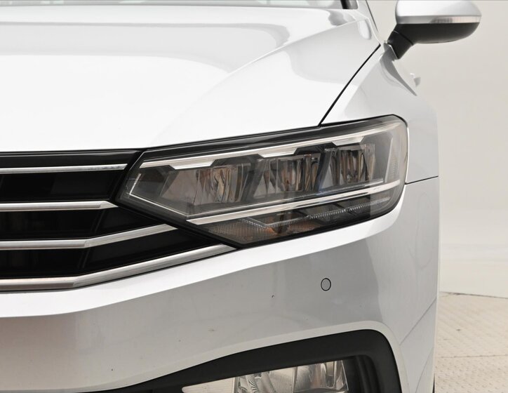 Volkswagen Passat Kombi 2,0 l 110 kw