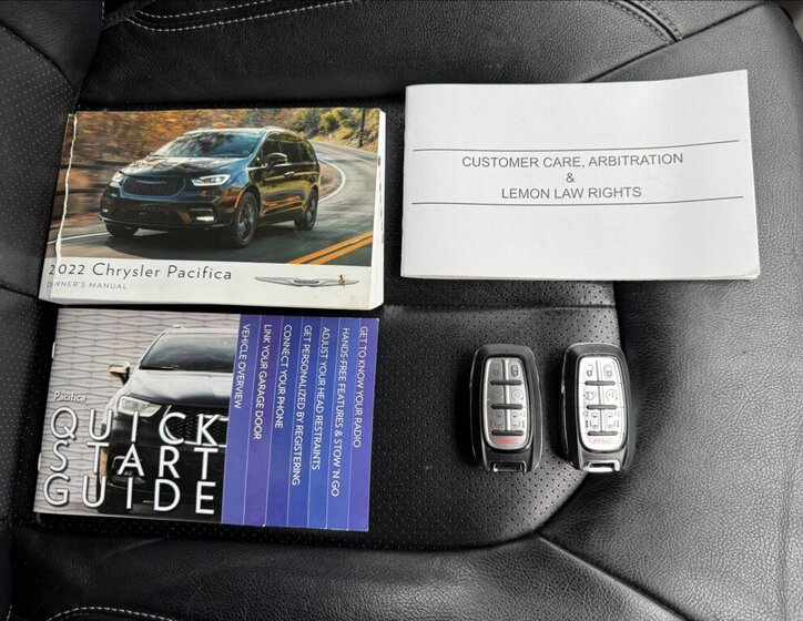 Chrysler Pacifica 50