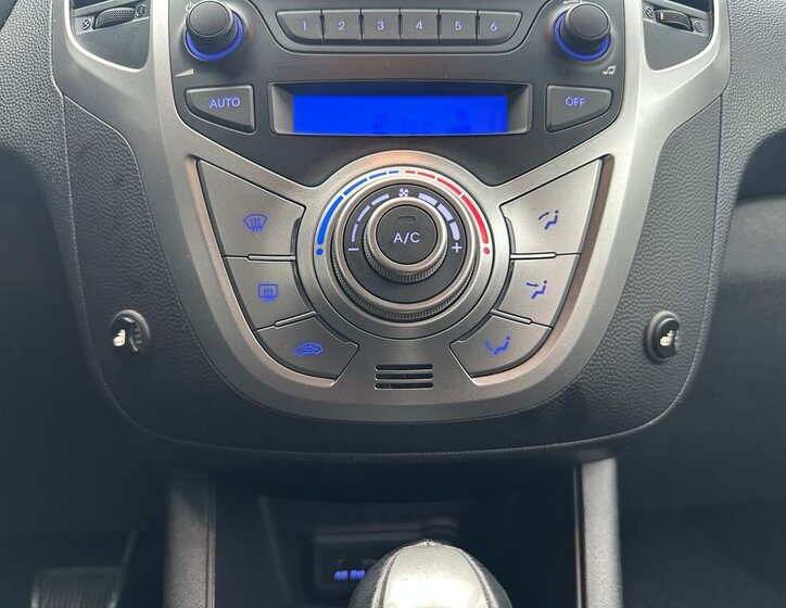 Hyundai ix20 MPV 1,6 l 92 kw