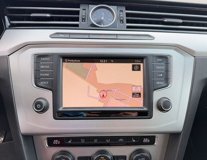 Volkswagen Passat Kombi 2,0 l 110 kw