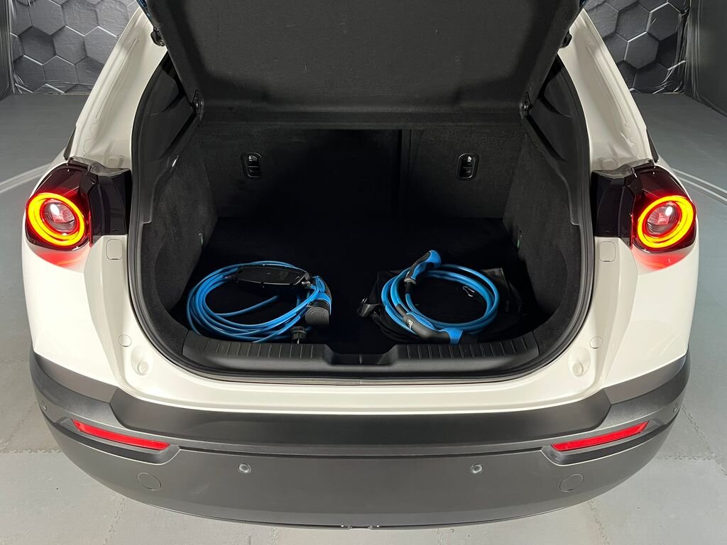 Mazda MX-30 SUV / Terénní 0,0 107 kw