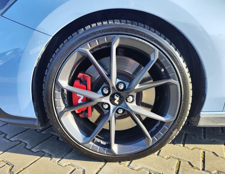 Hyundai i30 Liftback 2,0 l 206 kw