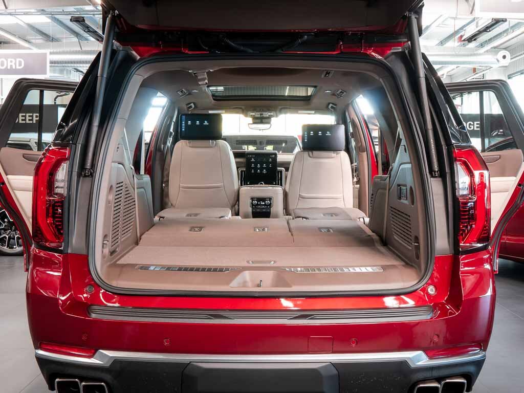 GMC Yukon SUV 6,2 l 313 kw