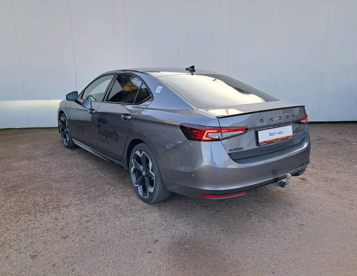 Škoda Superb Liftback 2,0 l 142 kw