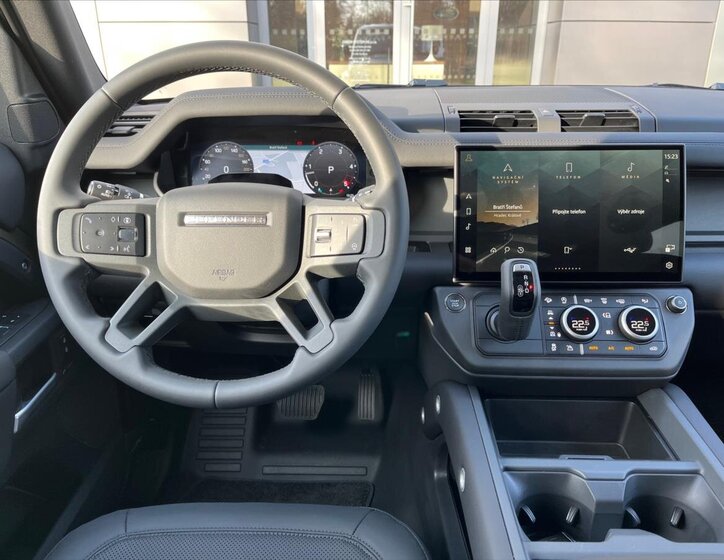 Land Rover Defender SUV / Terénní 3,0 l 183 kw