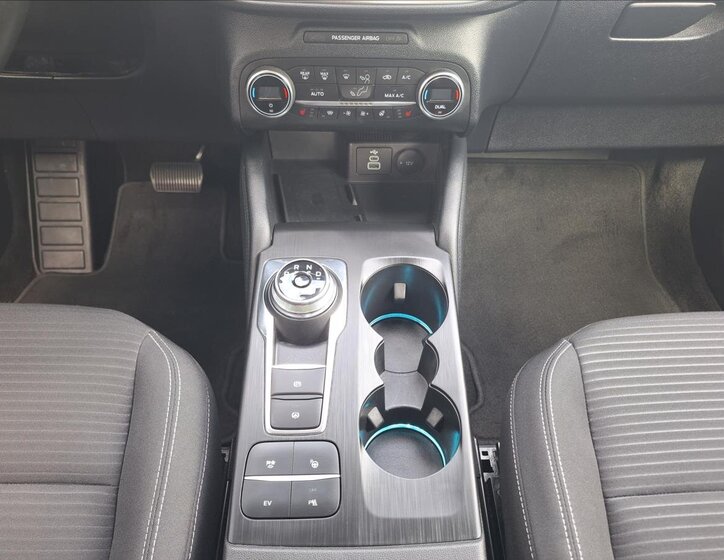 Ford Kuga SUV 2,5 l 165 kw