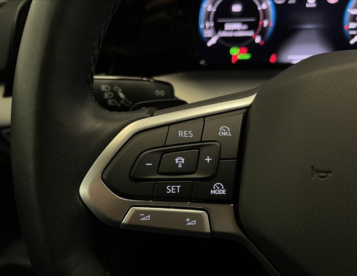 Volkswagen Golf Kombi 1,5 l 110 kw