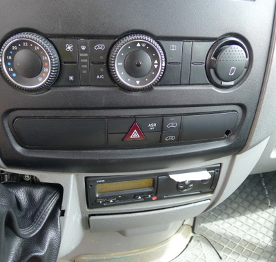 Mercedes-Benz Sprinter 14