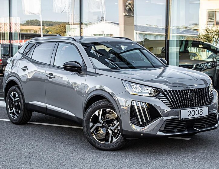 Peugeot 2008 SUV / Terénní 1,2 l 81 kw