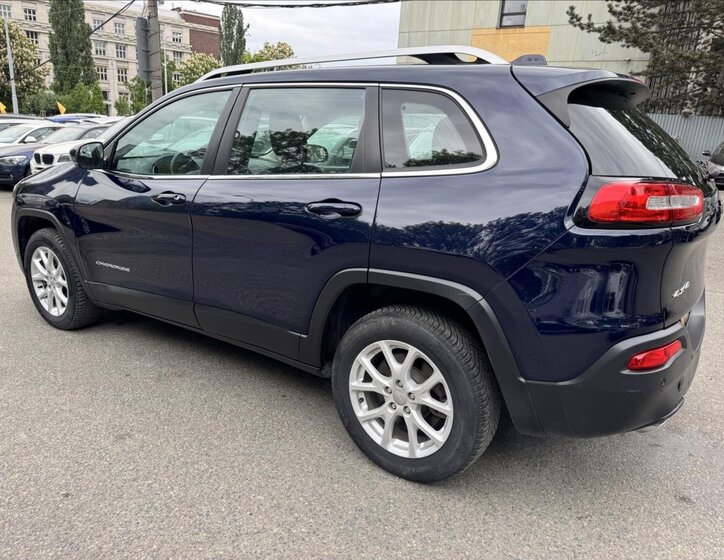 Jeep Cherokee Ostatní 2,0 l 103 kw