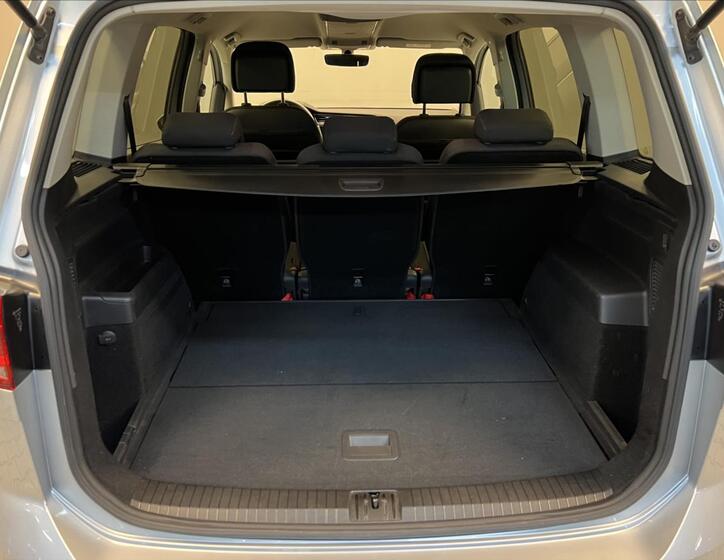 Volkswagen Touran 10